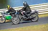 Vintage-motorcycle-club;eventdigitalimages;mallory-park;mallory-park-trackday-photographs;no-limits-trackdays;peter-wileman-photography;trackday-digital-images;trackday-photos;vmcc-festival-1000-bikes-photographs